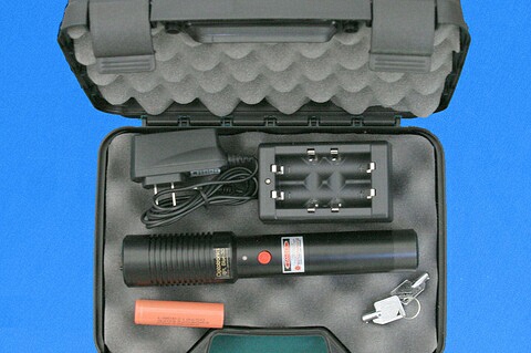RPL portable blue laser system\nKit includes: padded hard shell carrying case, battery and charger.